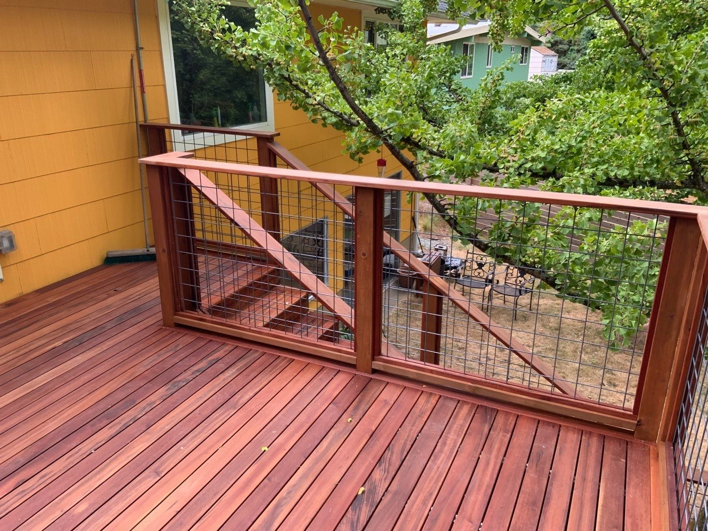 Custom Deck Design