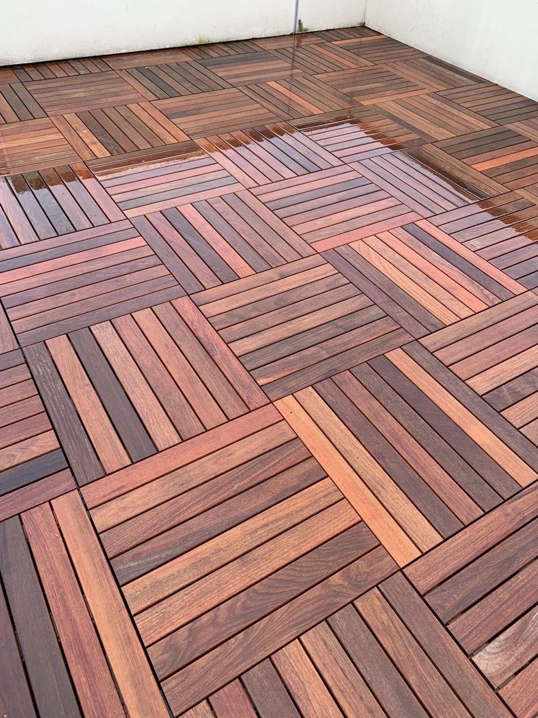 close-up-of-alki-deck-material